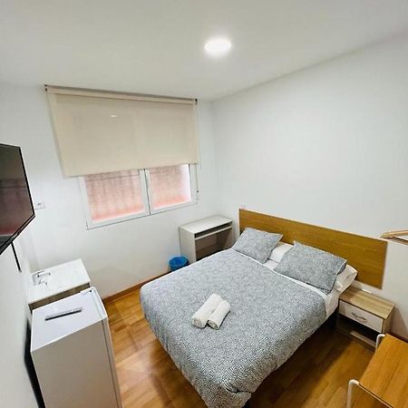 Hospedaje Colonia Vallecas Madrid Exterior foto