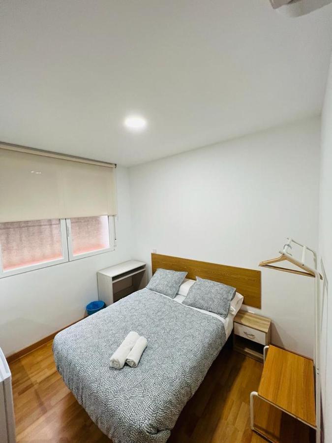 Hospedaje Colonia Vallecas Madrid Exterior foto