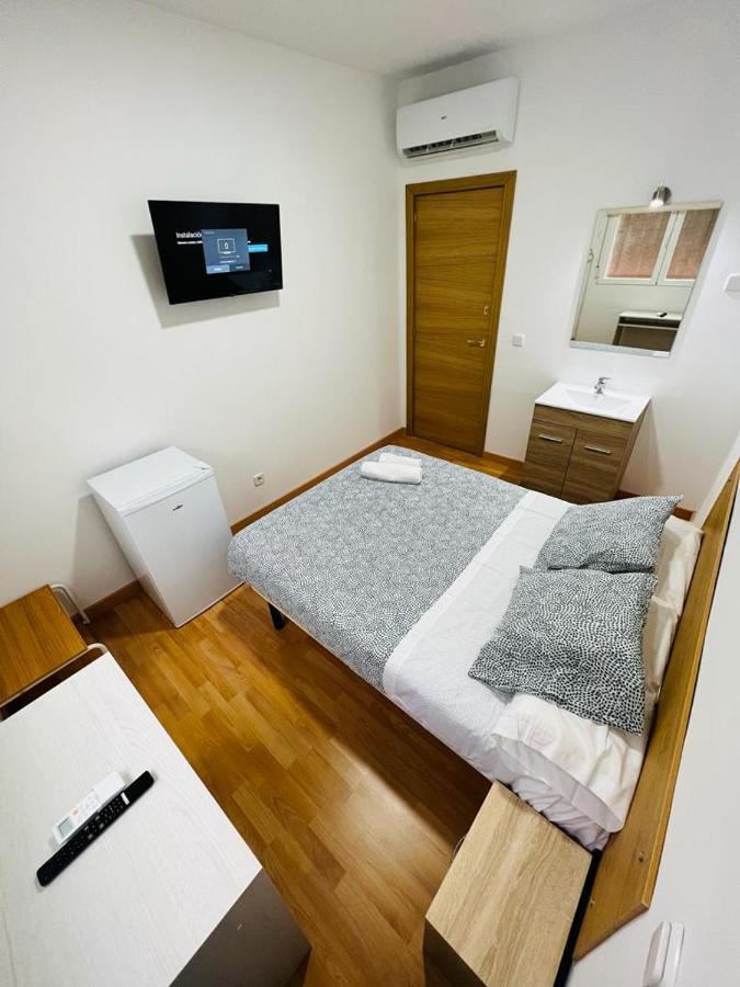 Hospedaje Colonia Vallecas Madrid Exterior foto